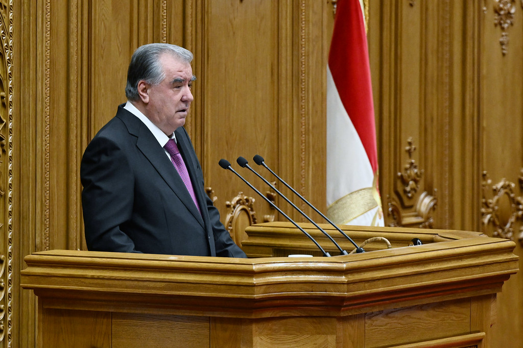 МАСЪАЛАҲОИ РУШДИ СОҲАИ МАОРИФ ДАР МЕҲВАРИ ПАЁМИ ПЕШВОИ МИЛЛАТ