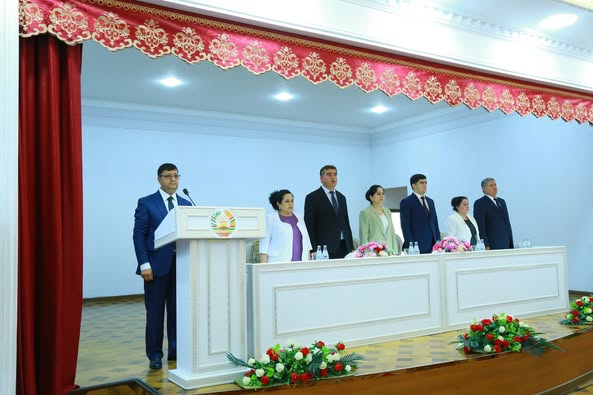 Мулоқоти судманди намояндаи Ҳукумати Ҷумҳурии Тоҷикистон дар Рӯзи Дониш